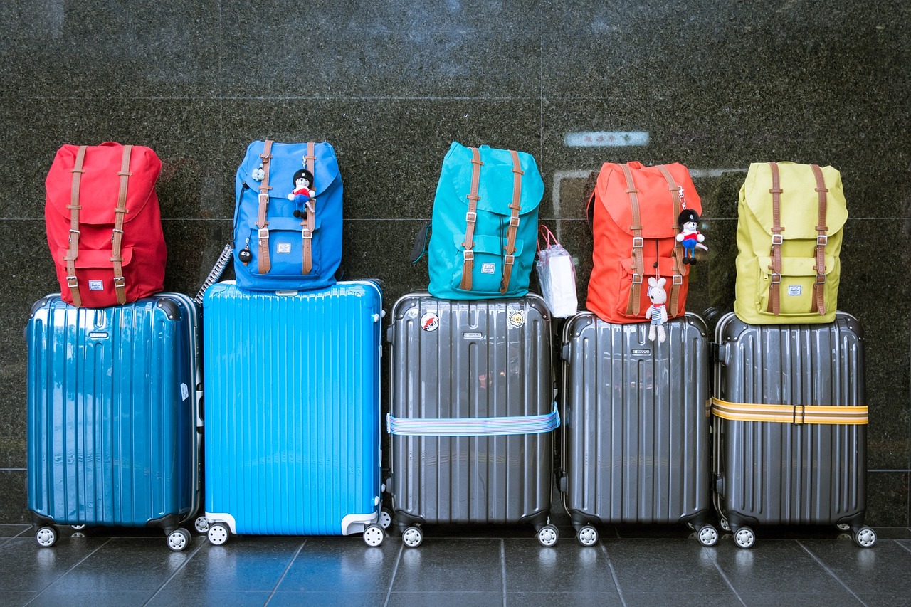 海外旅行におすすめのバッグのアイキャッチ画像