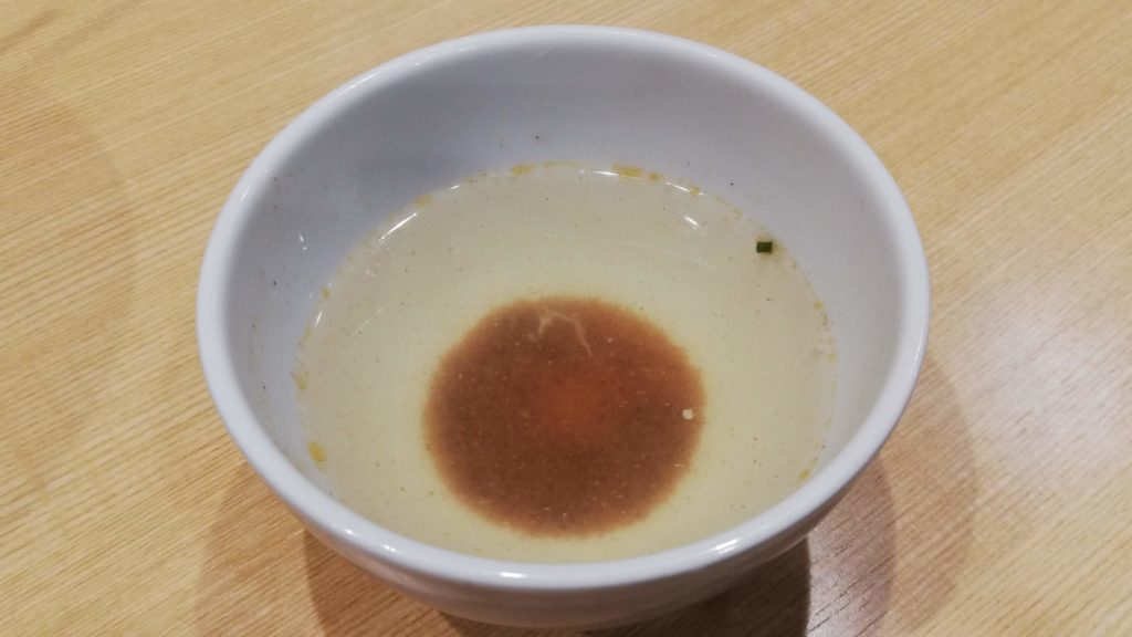 花月嵐「濃厚鶏白湯つけ麺 風雲児」の割スープ